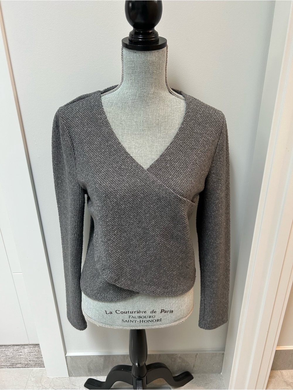 Zara Dark Gray crossover  V-Neck Ribbed Sweater size large